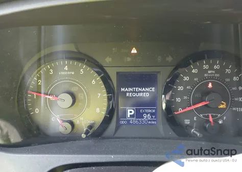 2015 Toyota Sienna L 7 Passenger z USA, uszkodzony, nr VIN 5TDZK3DC4FS650415